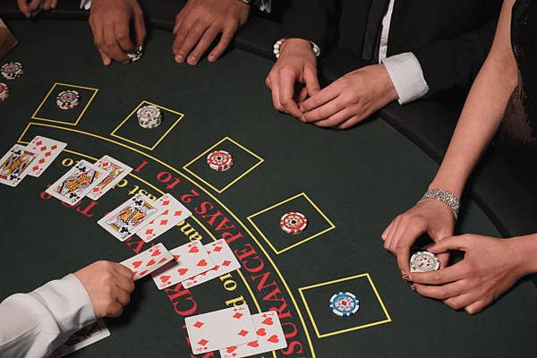 Exploring Features That Support Easier Game Selection at an online casino Singapore